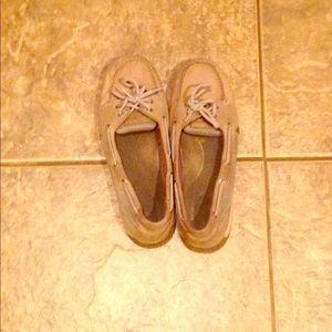 Size 10 sperrys