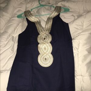 Lilly Pulitzer size 6 navy shift dress.