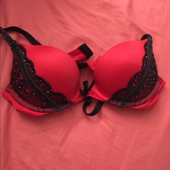 Brand new Very sexy Victoria Secret lace push up