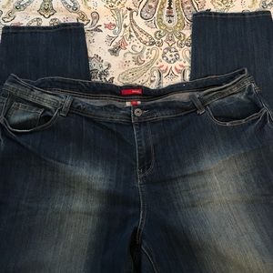Bongo size 22 skinny jeans