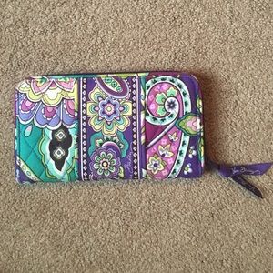 Vera Bradley Zip Wallet in Heather
