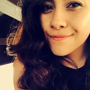 Meet your Posher, Ana