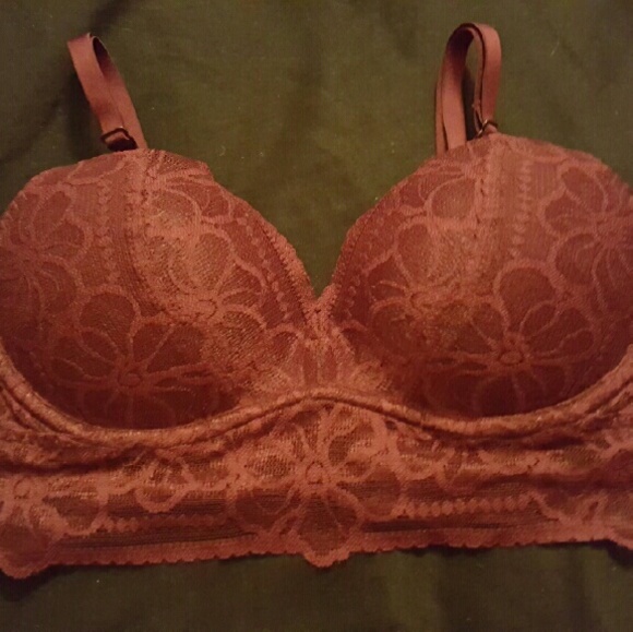 victorias secret wired lace bralette.