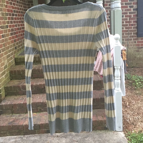 Striped Stretchy Ribbed Sweater - Picture 2 of 4