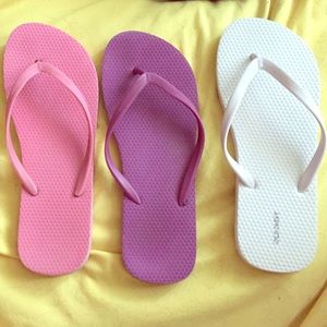 Old navy sandals. Selling them as a bundle!