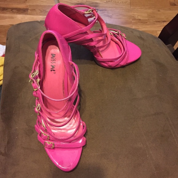 Pink heels