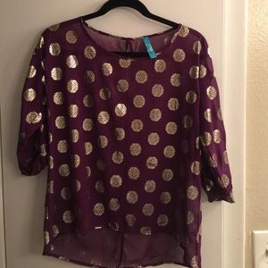 Beautiful sheer top!