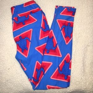 beautiful LuLaRoe buttery soft leggings!