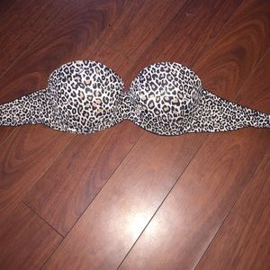 34B strapless Victoria's Secret pushup cheetah bra