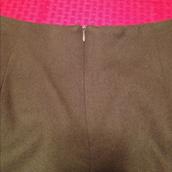 Skirt - Picture 3 of 4