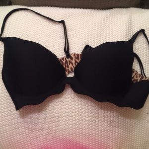 VS 'Secret Embrace' Push-up Bra 36B
