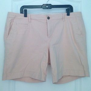 Pale pink Old Navy khaki shorts with 7 inch inseam