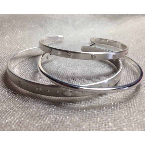Stella & Dot Artisan disc cuff silver