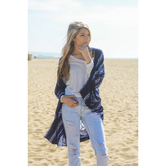 🔹LAST ONE🔹Flower Power Navy Kimono - Picture 2 of 4