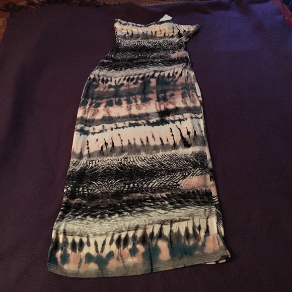 Multi color strapless maxi