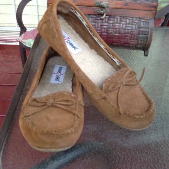 MinneTonka moccasins