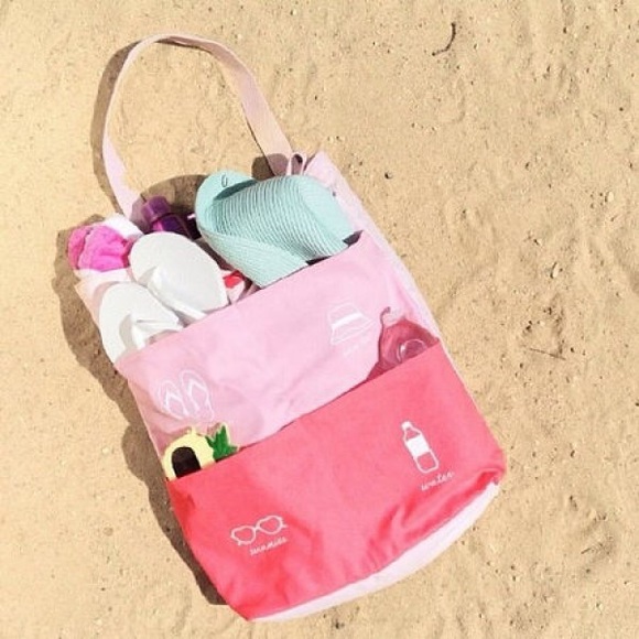 Victoria's Secret Handbags - Victoria's Secret Pink Beach Tote