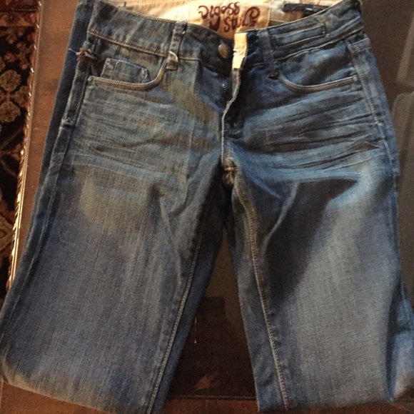 Beaten in jeans