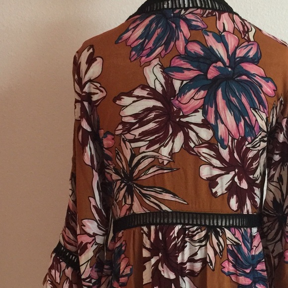 DRESS - Picture 2 of 4