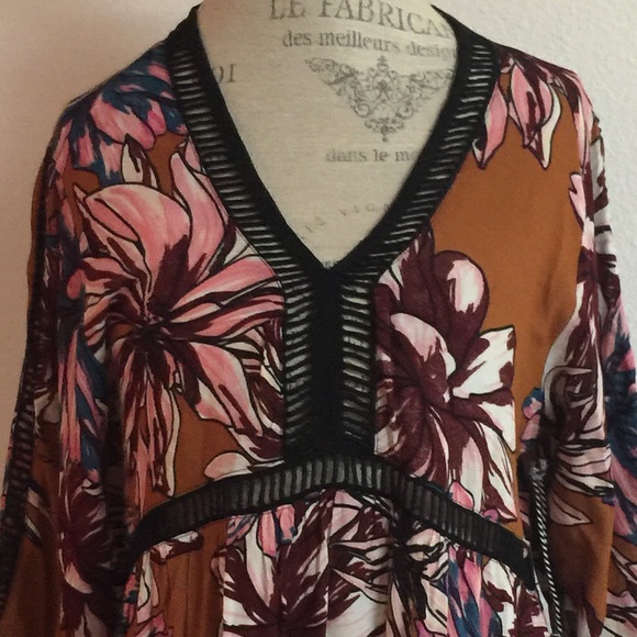 DRESS - Picture 3 of 4