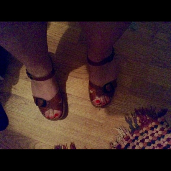 LAST CHANCE Josef Siebel leather tan wedge sandals - Picture 4 of 4