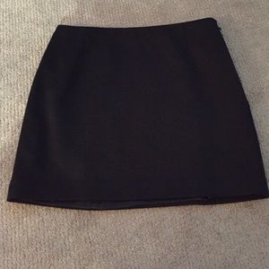 Tahari mini skirt