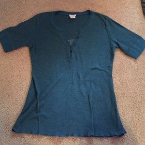 Maurice's L teal green waffle top