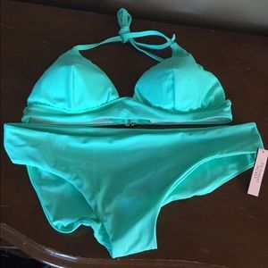 BNWT Victoria's Secret Bikini Size Large