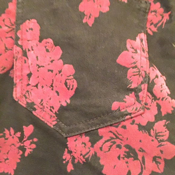 Pants - Picture 3 of 3