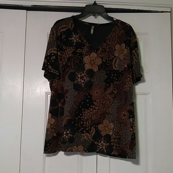 Cute Floral Top *** EUC***