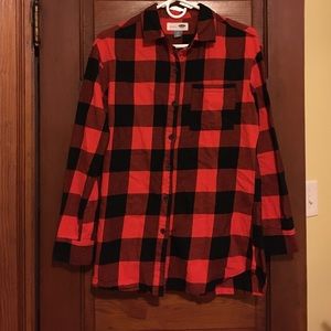 Old navy black and red buffalo check flannel shirt