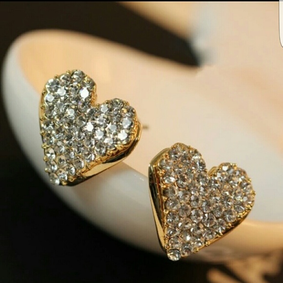 Bling heart stud earrings