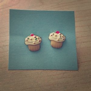 Cupcake earrings