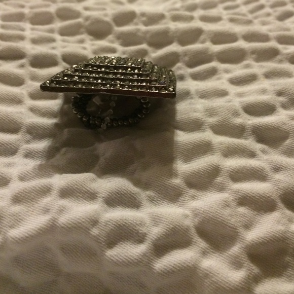 Beautiful Stretch Square Rhinestone Ring - image 3