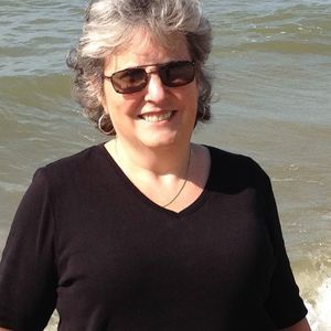 Meet your Posher, Nadine