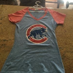 Cubs fitted tshirt.