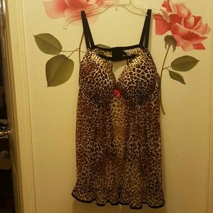 Very sexy cheetah print lingerie 3x,