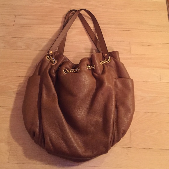 ✨Authentic MK Brown Slouchy Leather Bag - Picture 2 of 4