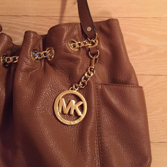 ✨Authentic MK Brown Slouchy Leather Bag - Picture 3 of 4