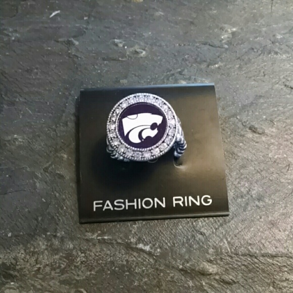 Kansas State Collegiate Ring