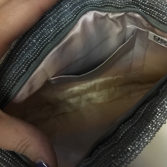 ❄️ice cold clutch❄️ - Picture 2 of 4