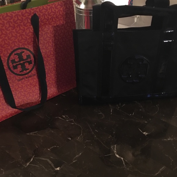 Authentic hand bag