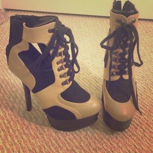 Stiletto boots trades welcome❗️❗️❗️❗️