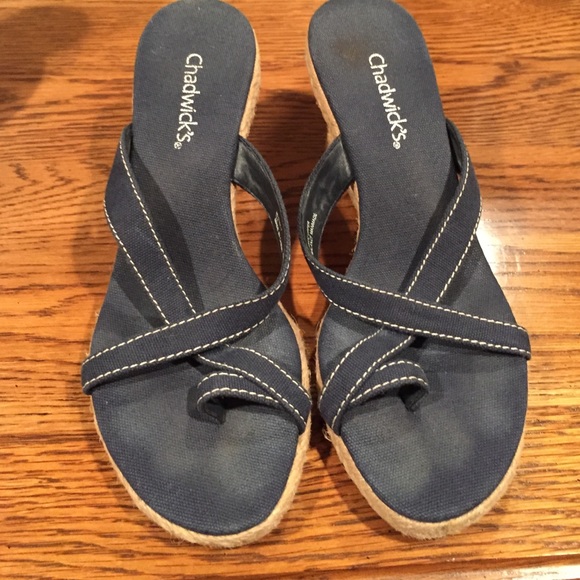Navy blue wedge