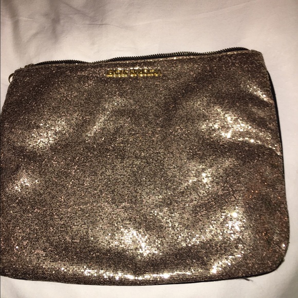 Victoria Secret makeup bag - Picture 1 of 1