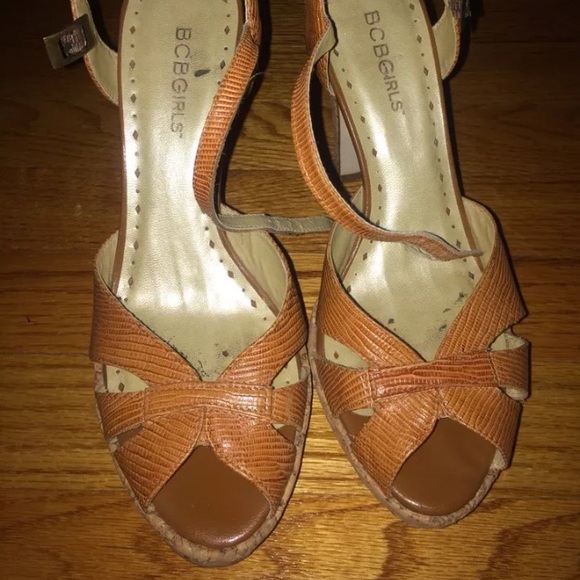 Bcbg girl cork heel shoes sandals  size 37