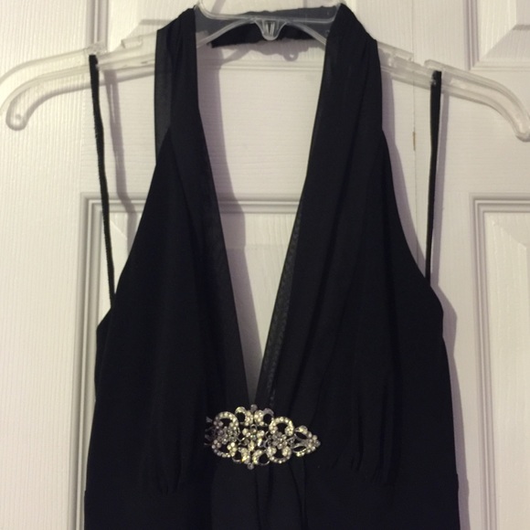 Dress - Picture 2 of 4