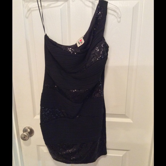 Black short dress