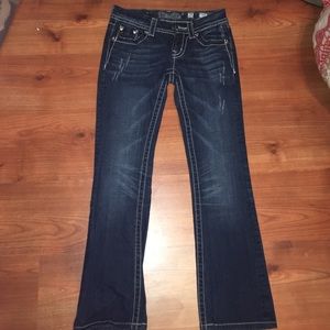 Woman's size 25 blue jeans!!!
