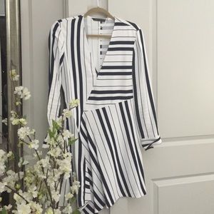 Zara dress long sleeves
